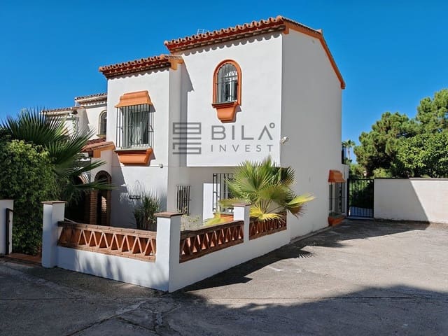 5 soveværelse Byhus til salg i Calahonda, Mijas med swimmingpool garage - € 565.000 (Ref: 9751494)