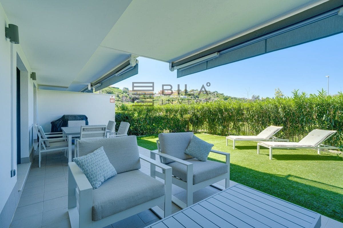 2 bedroom Flat for sale in La Cala de Mijas with pool garage - € 350,000 (Ref: 9751496)