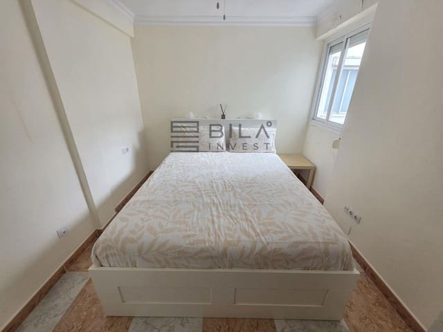 3 soveværelse Lejlighed til salg i Zona Puerto Deportivo, Fuengirola - € 259.000 (Ref: 9751497)