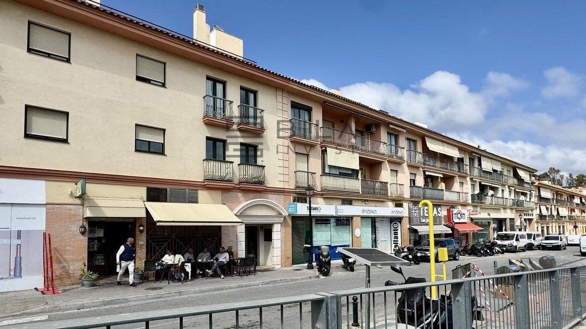 2 soverom Penthouse til salgs i Fuengirola med svømmebasseng - € 370 000 (Ref: 9751499)