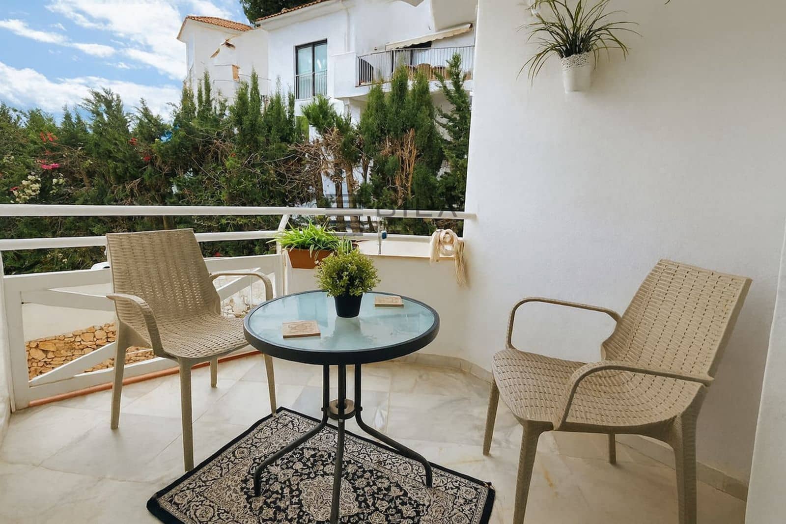 Piso de 2 habitaciones en Fuengirola en venta con piscina - 265.000 € (Ref: 9762321)