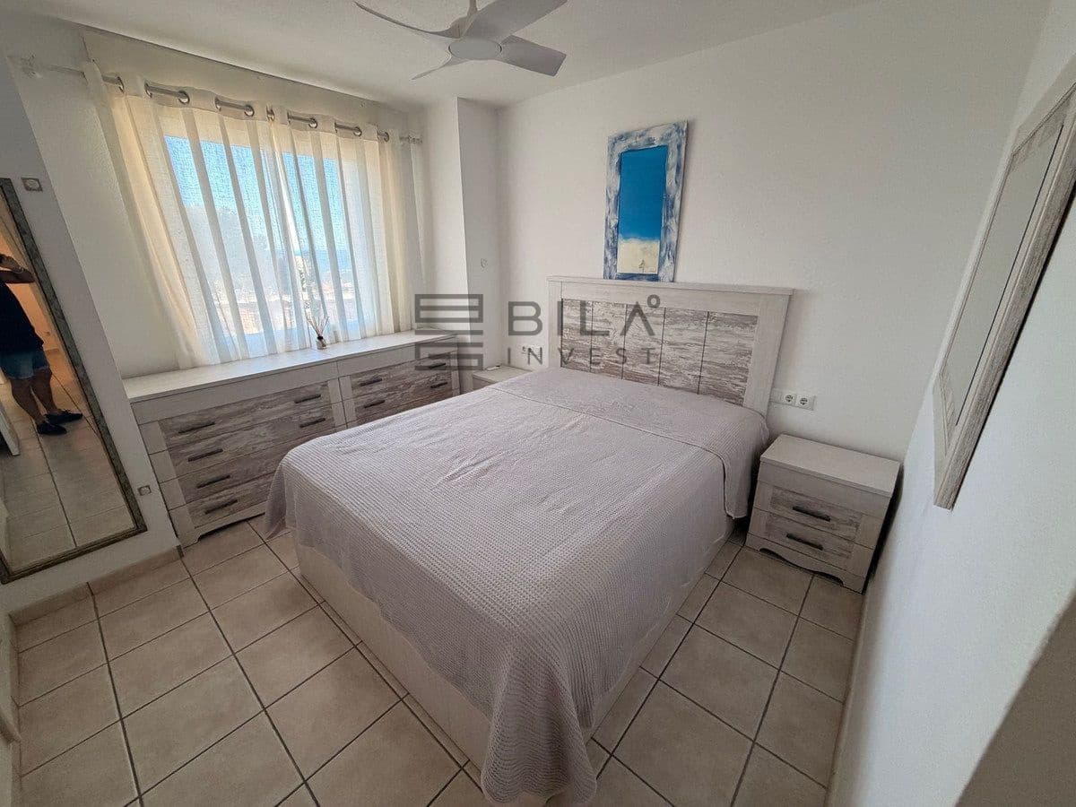 Piso de 2 habitaciones en Riviera del Sol en venta con piscina - 285.000 € (Ref: 9762324)