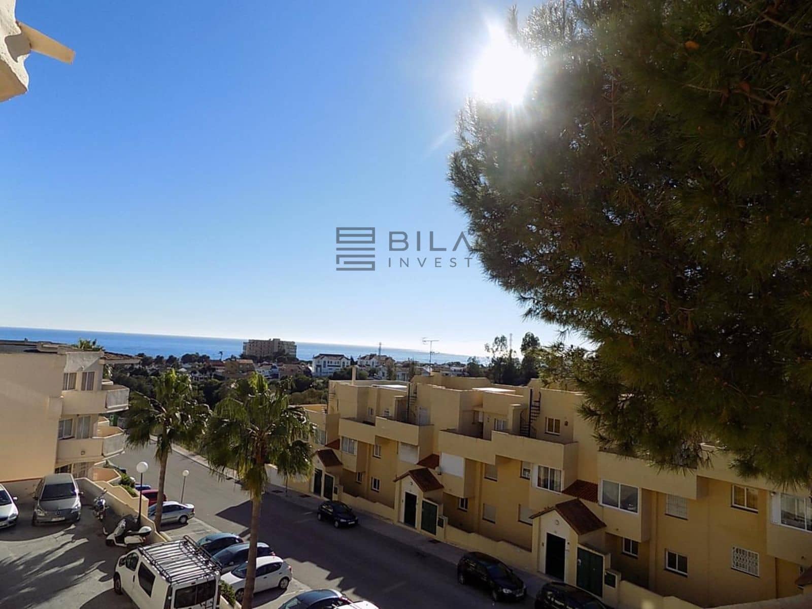 Piso de 2 habitaciones en Riviera del Sol en venta con piscina - 285.000 € (Ref: 9762324)