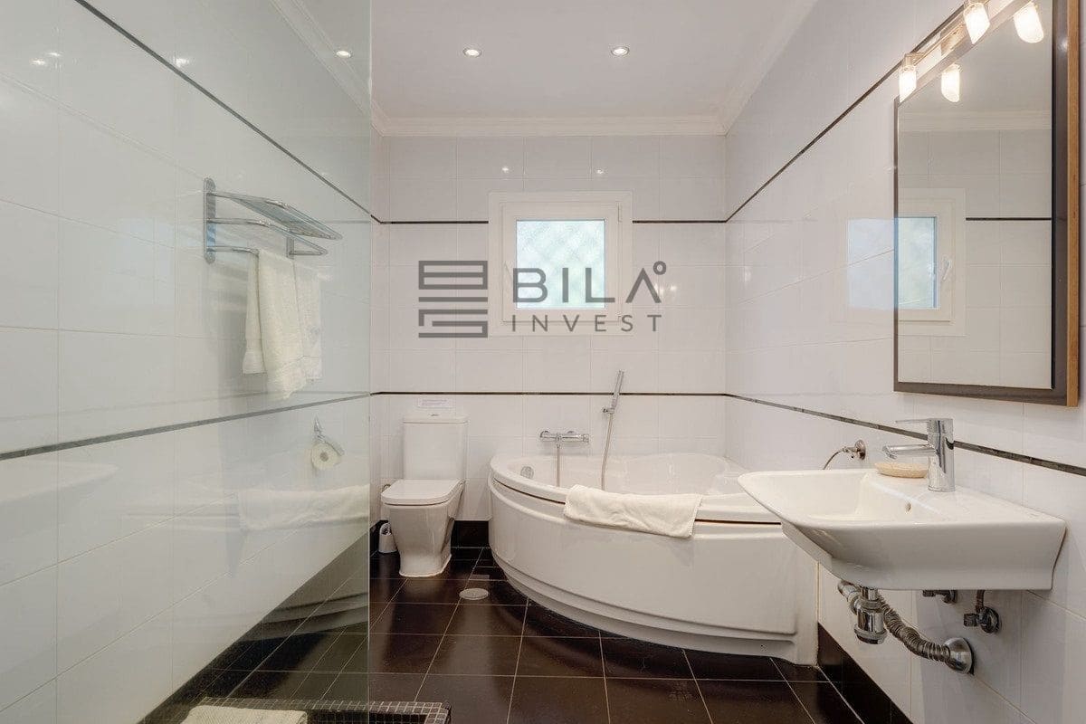 4 sypialnia Willa na sprzedaż w Mijas Golf z basenem garażem - 1 300 000 € (Ref: 9762325)