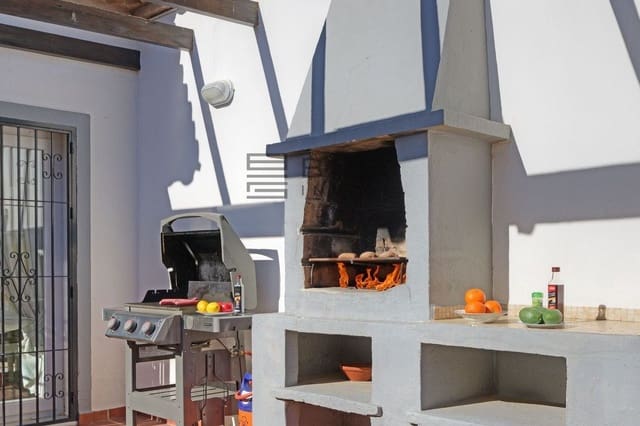 4 sypialnia Willa na sprzedaż w Mijas Golf, Mijas z basenem garażem - 1 300 000 € (Ref: 9762325)