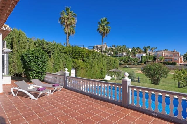 4 sypialnia Willa na sprzedaż w Mijas Golf, Mijas z basenem garażem - 1 300 000 € (Ref: 9762325)