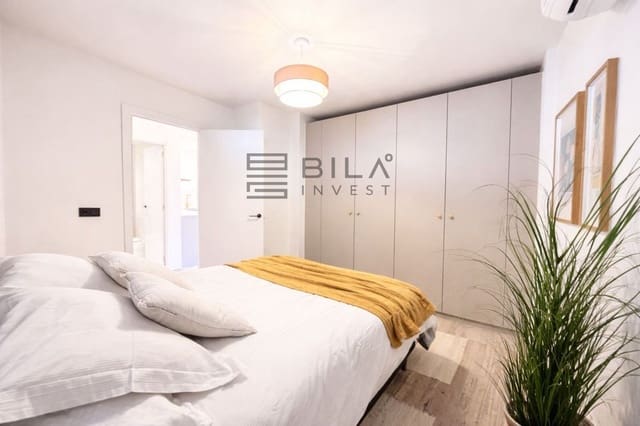 1 slaapkamer Flat te koop in Torreblanca, Fuengirola met zwembad garage - € 295.000 (Ref: 9762326)