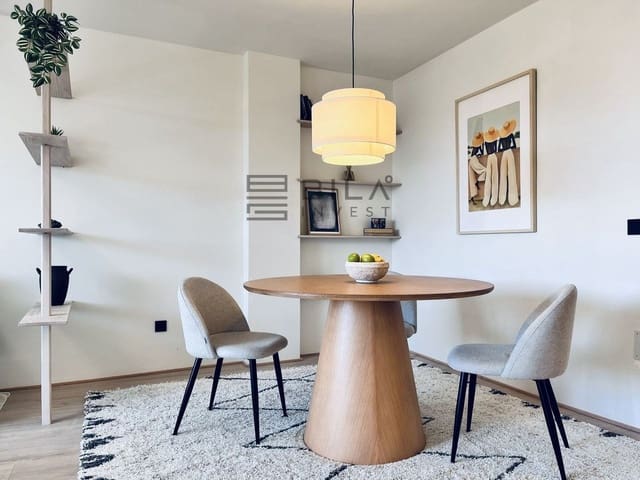 1 slaapkamer Flat te koop in Torreblanca, Fuengirola met zwembad garage - € 295.000 (Ref: 9762326)