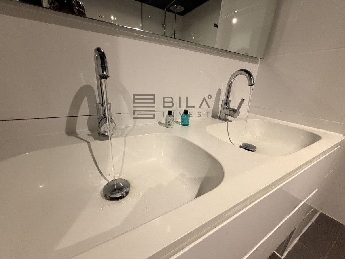 3 soveværelse Lejlighed til salg i Mijas Costa med swimmingpool garage - € 385.000 (Ref: 9772566)