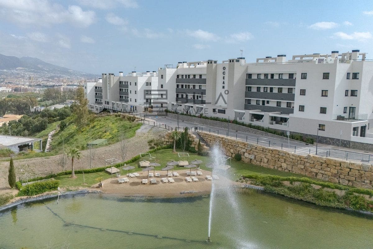 3 soveværelse Lejlighed til salg i Mijas Costa med swimmingpool garage - € 385.000 (Ref: 9772566)