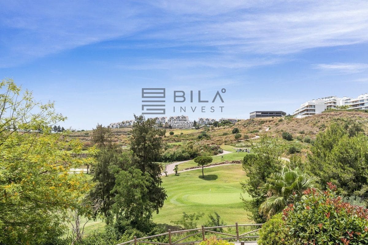 2 soveværelse Lejlighed til salg i La Cala de Mijas med swimmingpool garage - € 295.000 (Ref: 9772568)