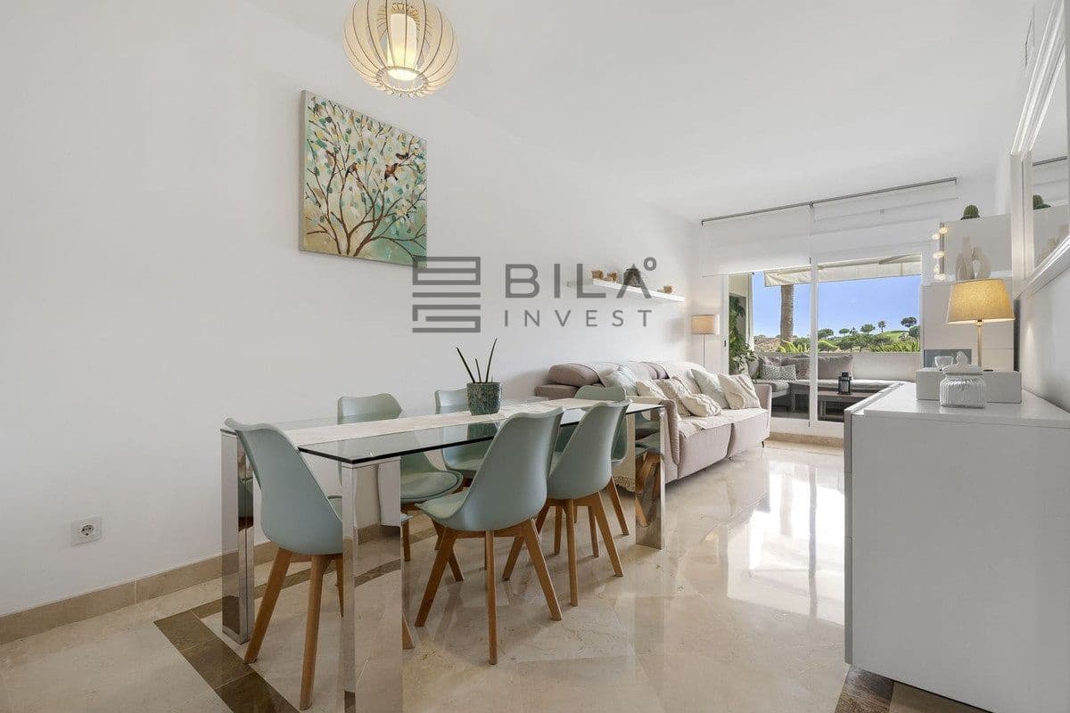 2 soveværelse Lejlighed til salg i La Cala de Mijas med swimmingpool garage - € 295.000 (Ref: 9772568)