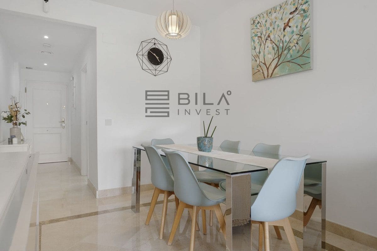 2 soveværelse Lejlighed til salg i La Cala de Mijas med swimmingpool garage - € 295.000 (Ref: 9772568)