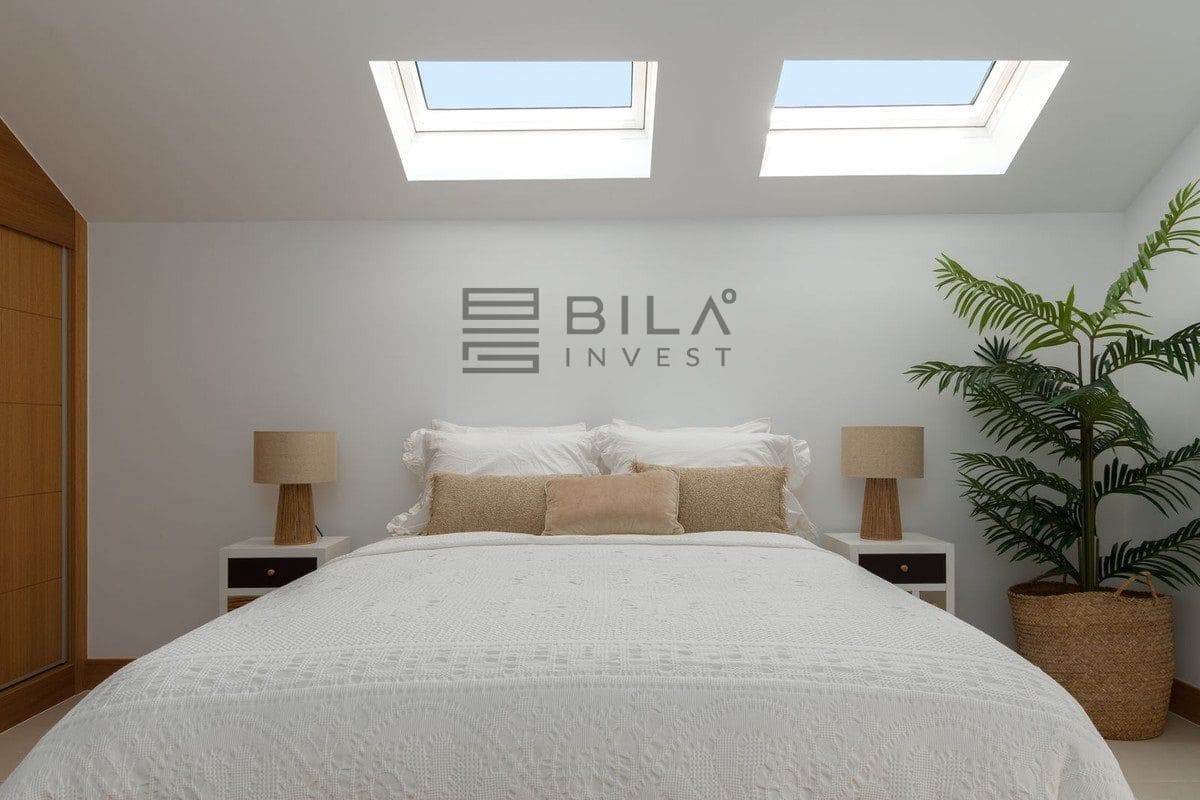 2 sypialnia Penthouse na sprzedaż w Fuengirola z basenem - 695 000 € (Ref: 9772569)