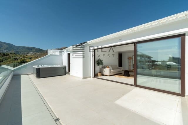 2 sypialnia Penthouse na sprzedaż w El Higuerón, Fuengirola z basenem - 695 000 € (Ref: 9772569)