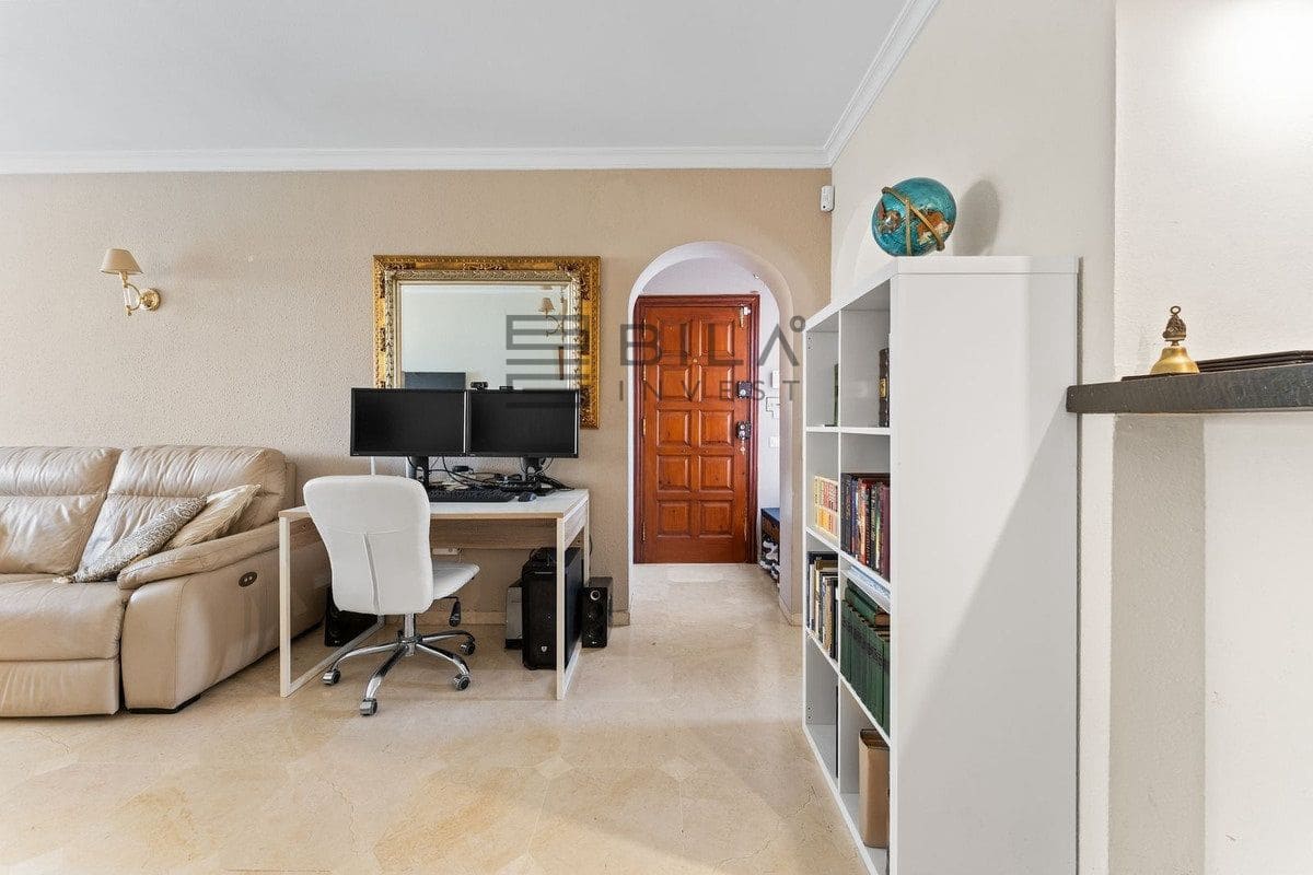 Piso de 2 habitaciones en Riviera del Sol en venta con piscina - 299.000 € (Ref: 9772573)