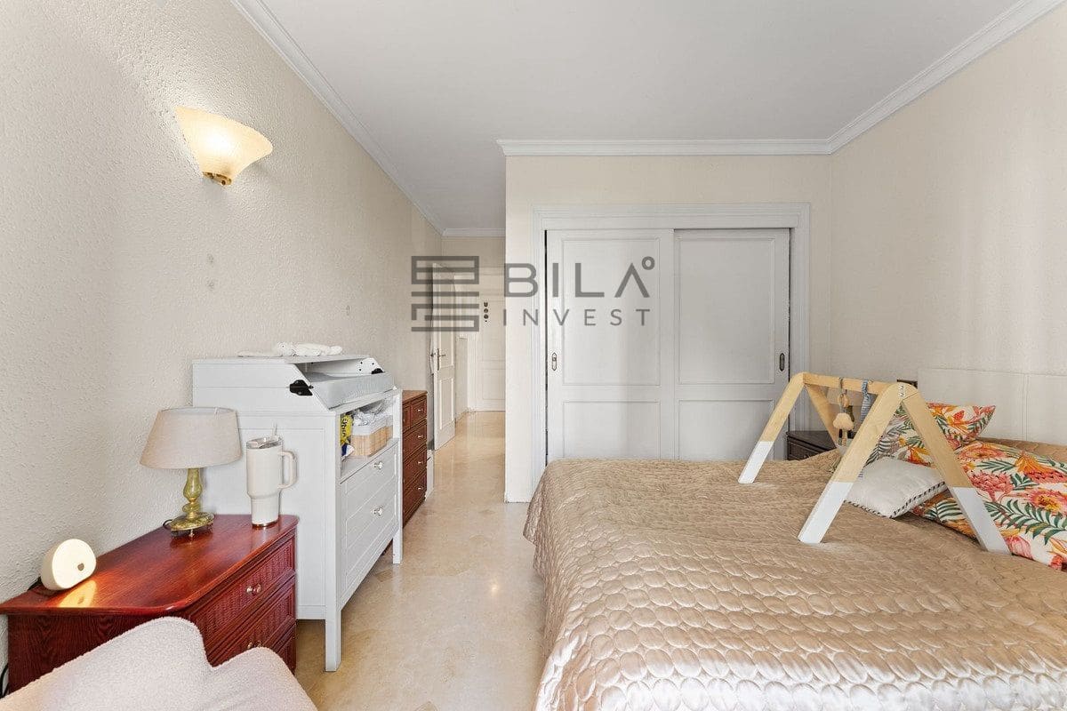 Piso de 2 habitaciones en Riviera del Sol en venta con piscina - 299.000 € (Ref: 9772573)