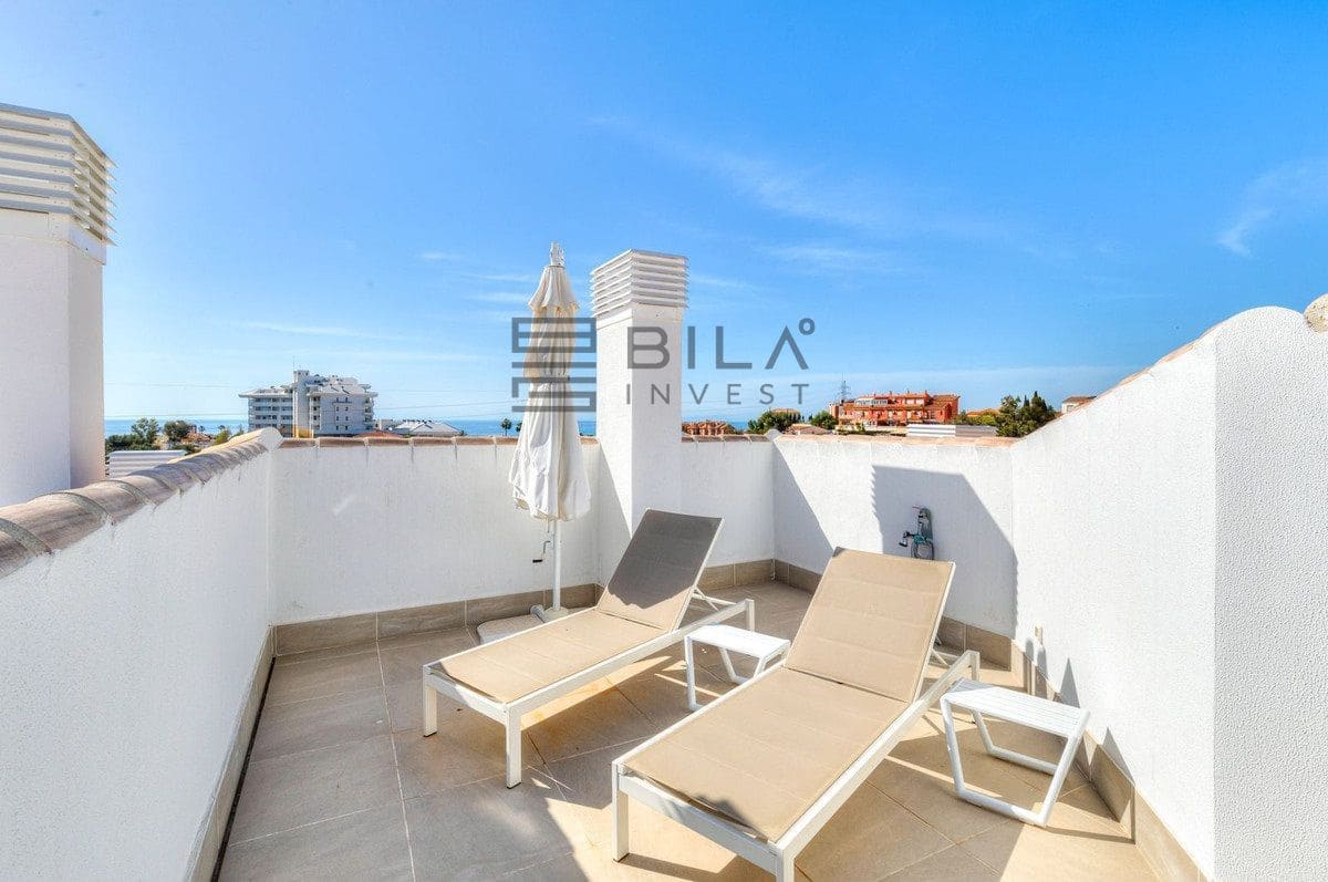 3 sovrum Takvåning till salu i Fuengirola med pool - 495 000 € (Ref: 9772574)
