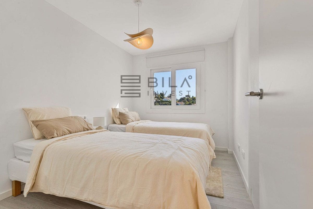 3 sovrum Takvåning till salu i Fuengirola med pool - 495 000 € (Ref: 9772574)