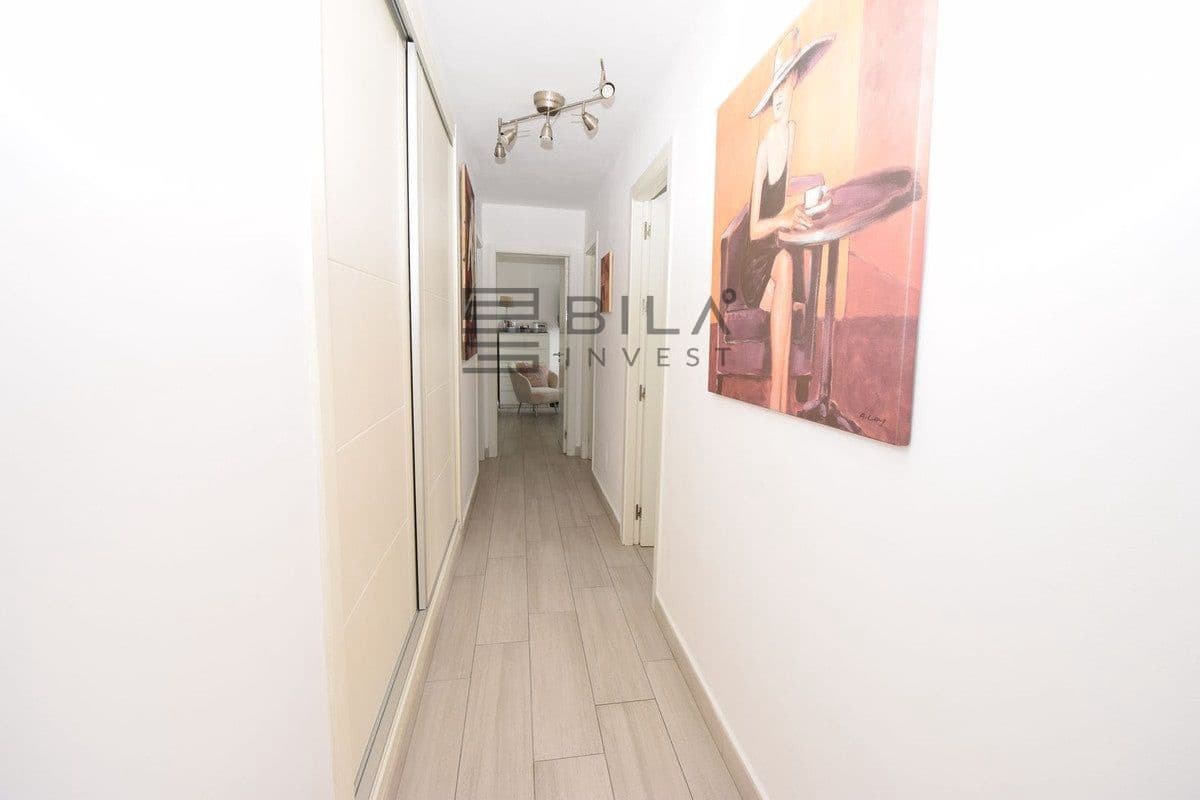 Chalet de 3 habitaciones en La Cala de Mijas en venta con piscina - 795.000 € (Ref: 9772575)