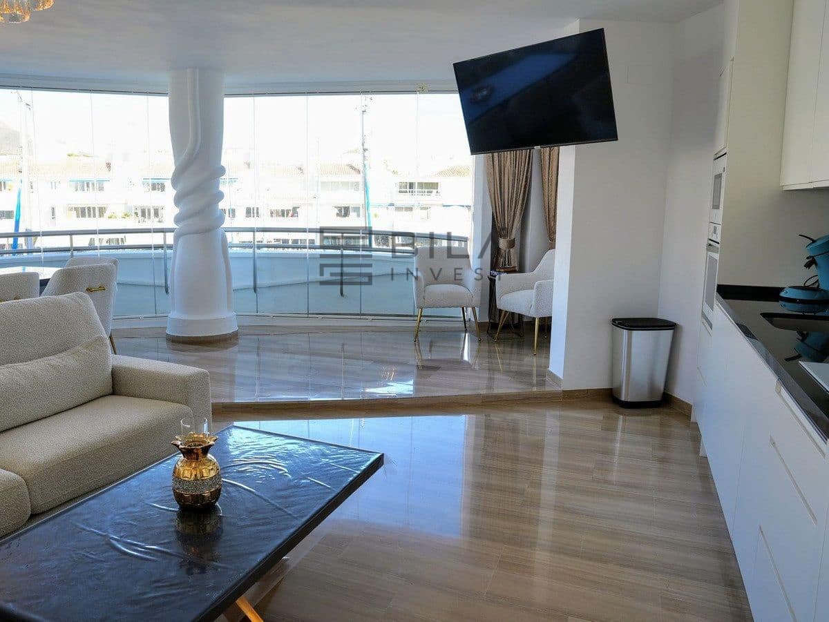 3 soveværelse Penthouse til salg i Benalmadena med swimmingpool - € 745.000 (Ref: 9780184)