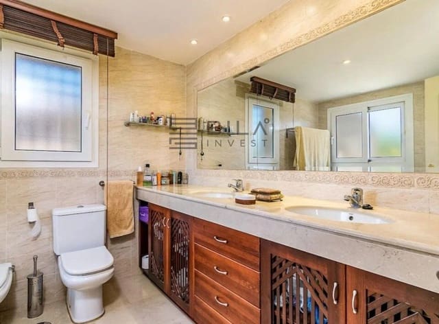 4 soverom Hus til salgs i Riviera del Sol, Mijas med svømmebasseng - € 660 000 (Ref: 9780185)