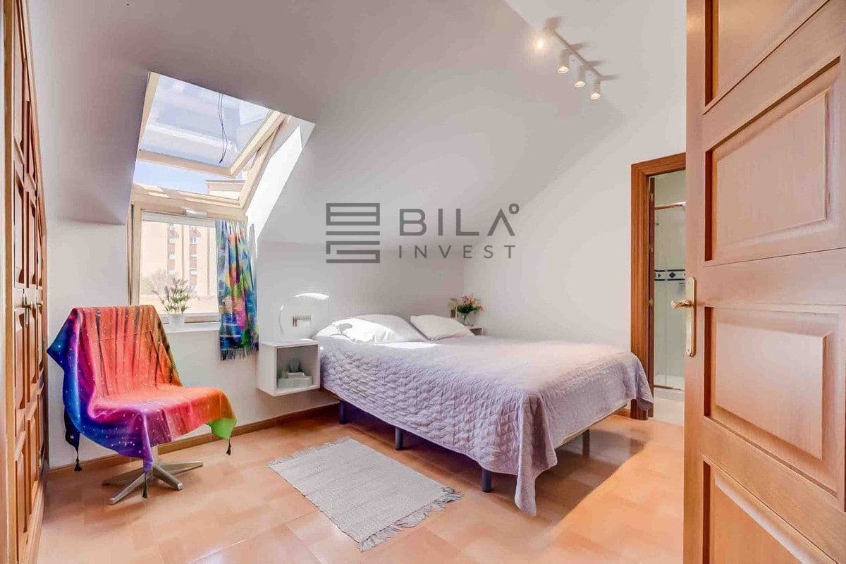 Ático de 2 habitaciones en Fuengirola en venta - 328.000 € (Ref: 9780187)