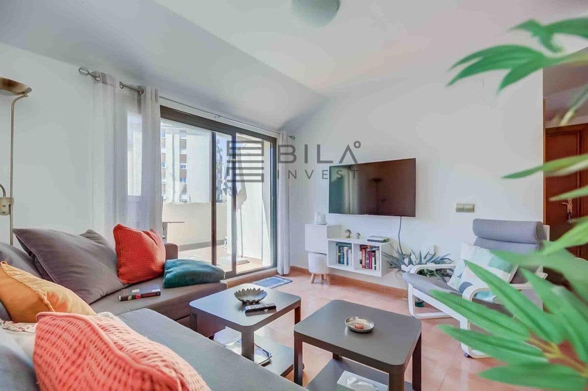 Ático de 2 habitaciones en Fuengirola en venta - 328.000 € (Ref: 9780187)
