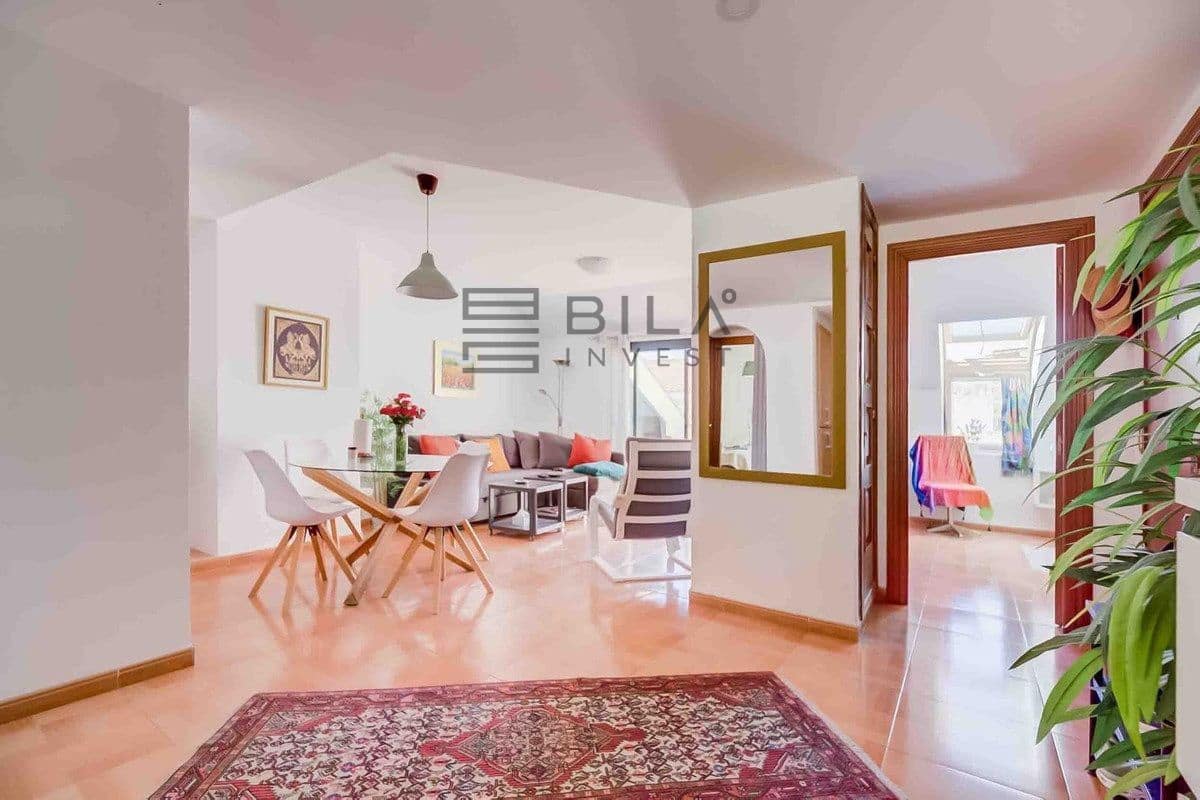 Ático de 2 habitaciones en Fuengirola en venta - 328.000 € (Ref: 9780187)