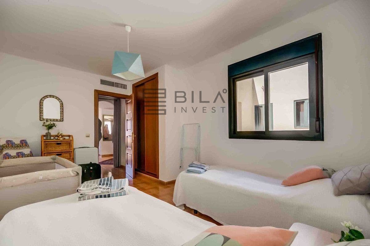 Ático de 2 habitaciones en Fuengirola en venta - 328.000 € (Ref: 9780187)