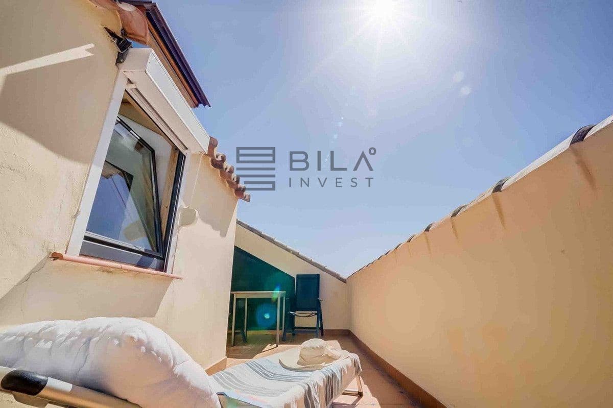 Ático de 2 habitaciones en Fuengirola en venta - 328.000 € (Ref: 9780187)