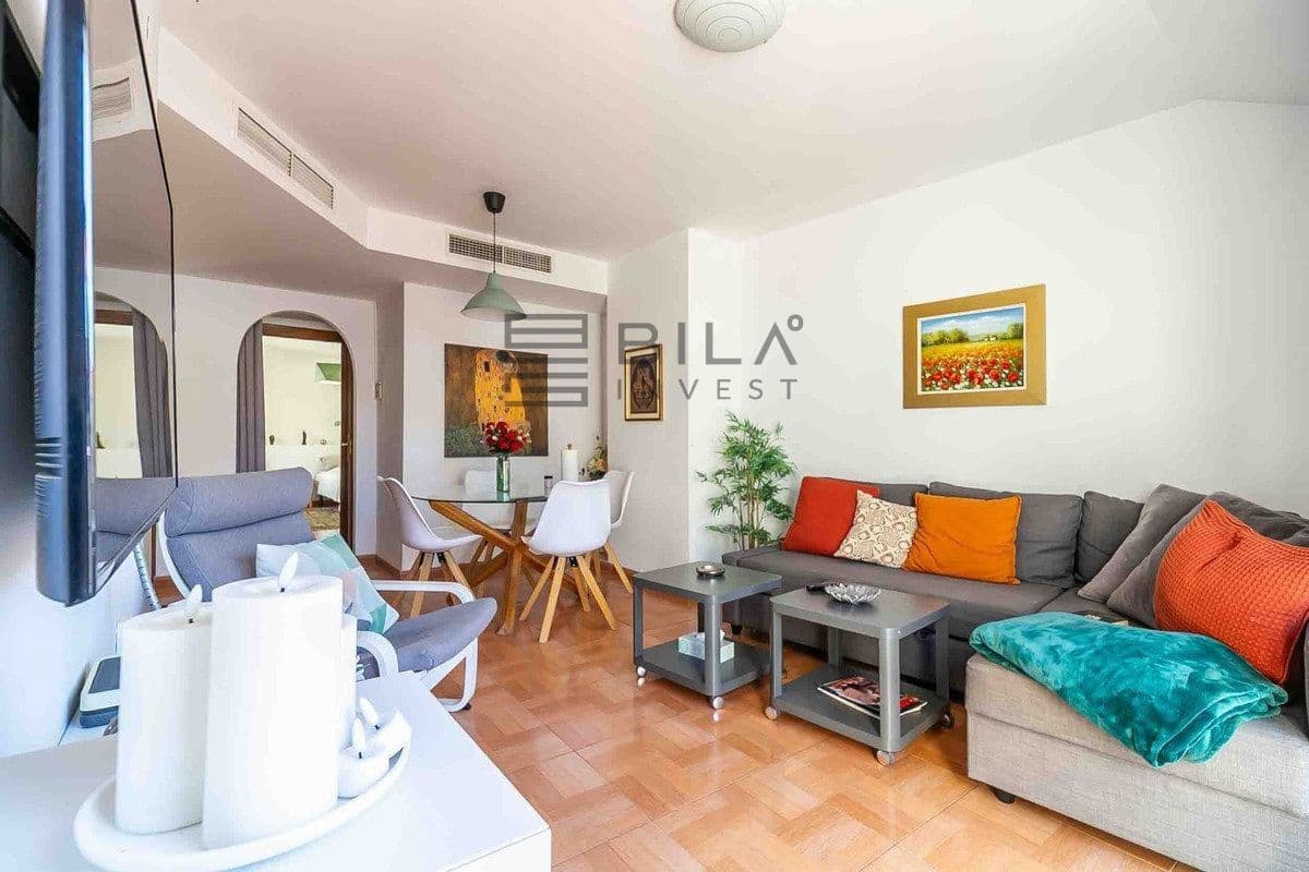 Ático de 2 habitaciones en Fuengirola en venta - 328.000 € (Ref: 9780187)