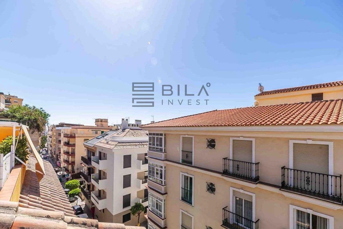 Ático de 2 habitaciones en Fuengirola en venta - 328.000 € (Ref: 9780187)