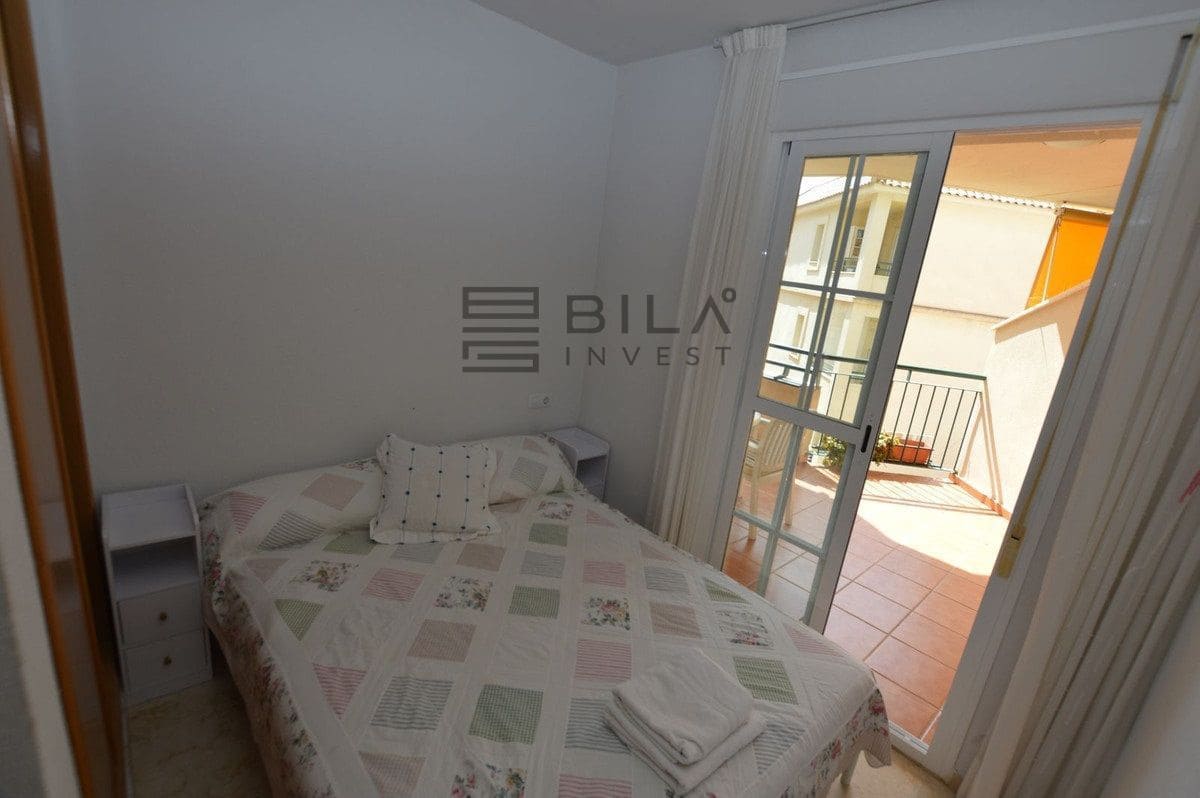 2 slaapkamer Flat te koop in Torrequebrada met zwembad garage - € 295.000 (Ref: 9780189)
