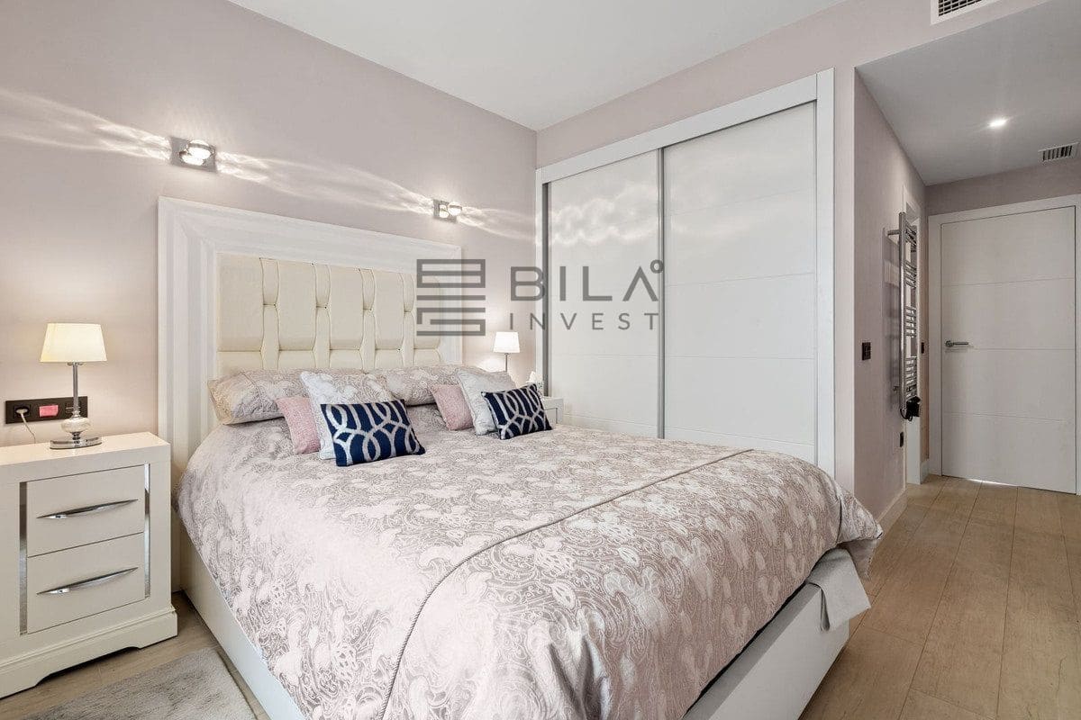 4 sovrum Villa till salu i La Cala de Mijas med pool - 995 000 € (Ref: 9786728)