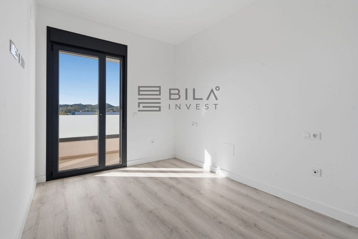 2 soveværelse Lejlighed til salg i Las Lagunas de Mijas med swimmingpool garage - € 278.000 (Ref: 9789894)