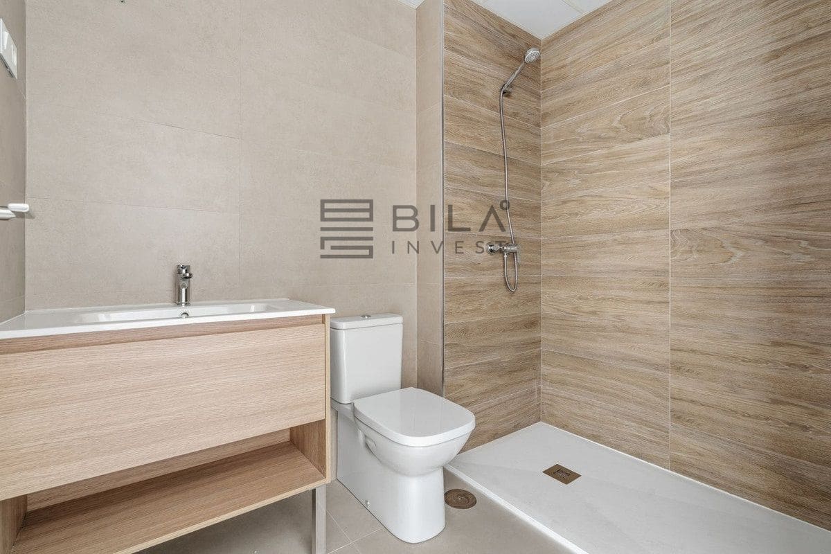 2 soveværelse Lejlighed til salg i Las Lagunas de Mijas med swimmingpool garage - € 278.000 (Ref: 9789894)