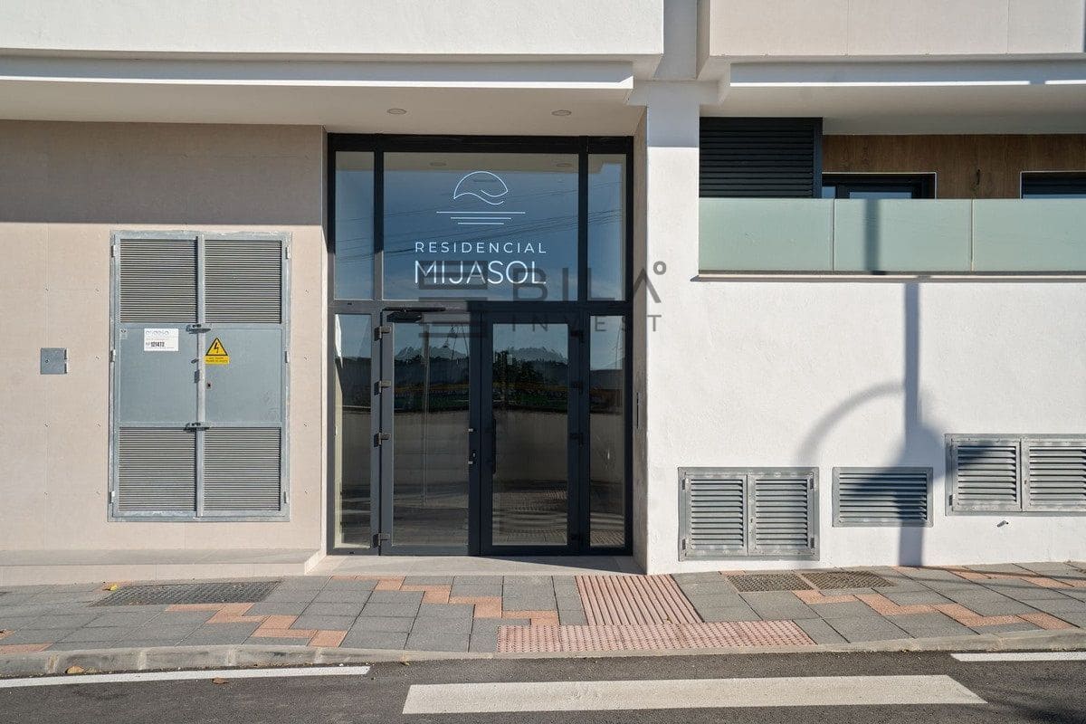 2 soveværelse Lejlighed til salg i Las Lagunas de Mijas med swimmingpool garage - € 278.000 (Ref: 9789894)