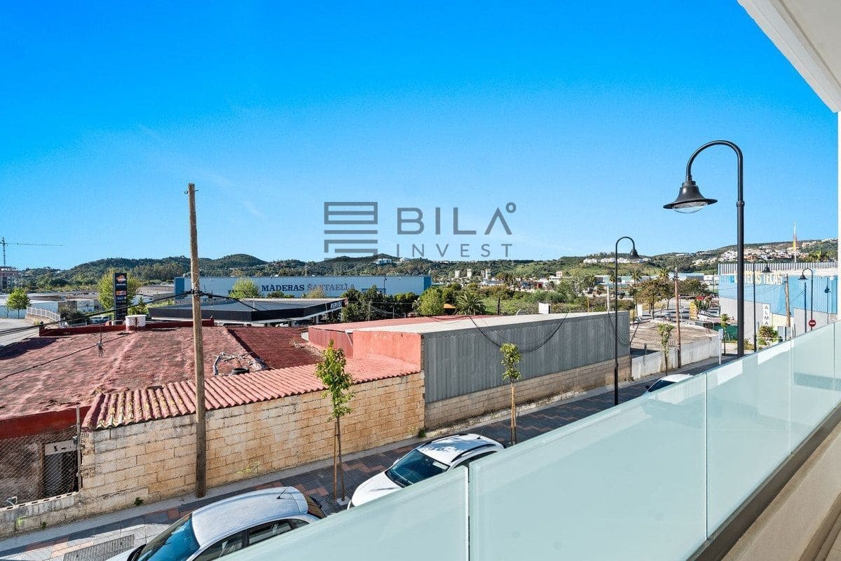 2 soveværelse Lejlighed til salg i Las Lagunas de Mijas med swimmingpool garage - € 278.000 (Ref: 9789894)