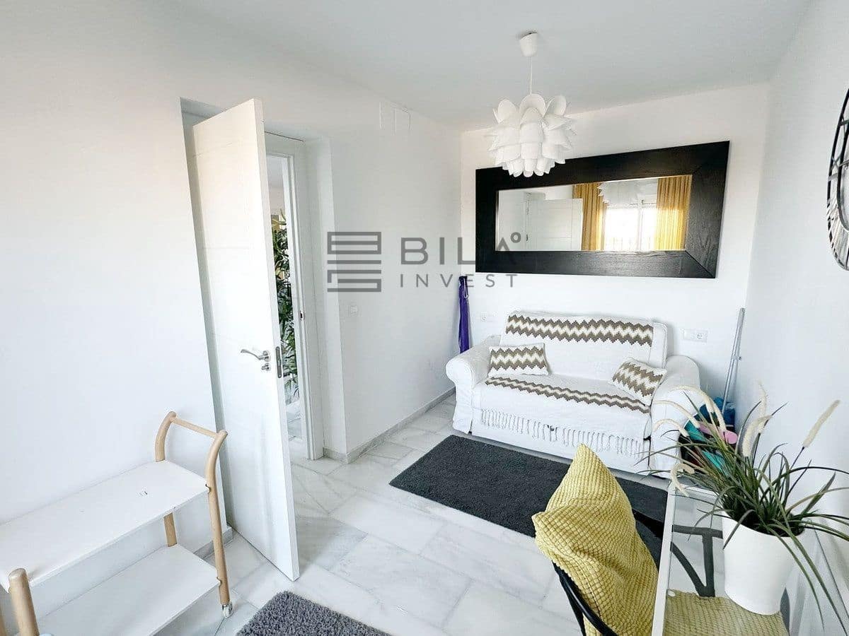 4 slaapkamer Flat te koop in Fuengirola met zwembad - € 395.000 (Ref: 9789900)