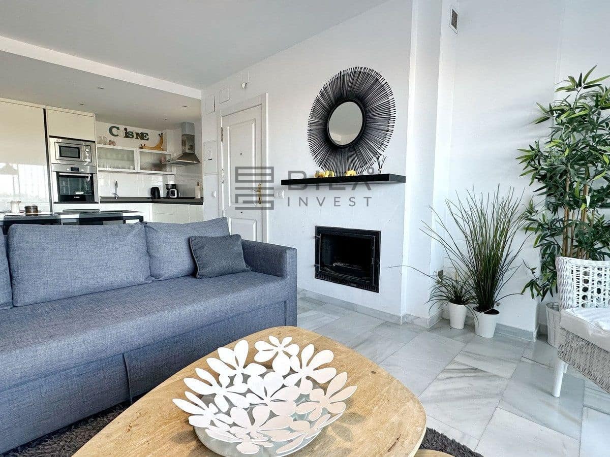 4 slaapkamer Flat te koop in Fuengirola met zwembad - € 395.000 (Ref: 9789900)