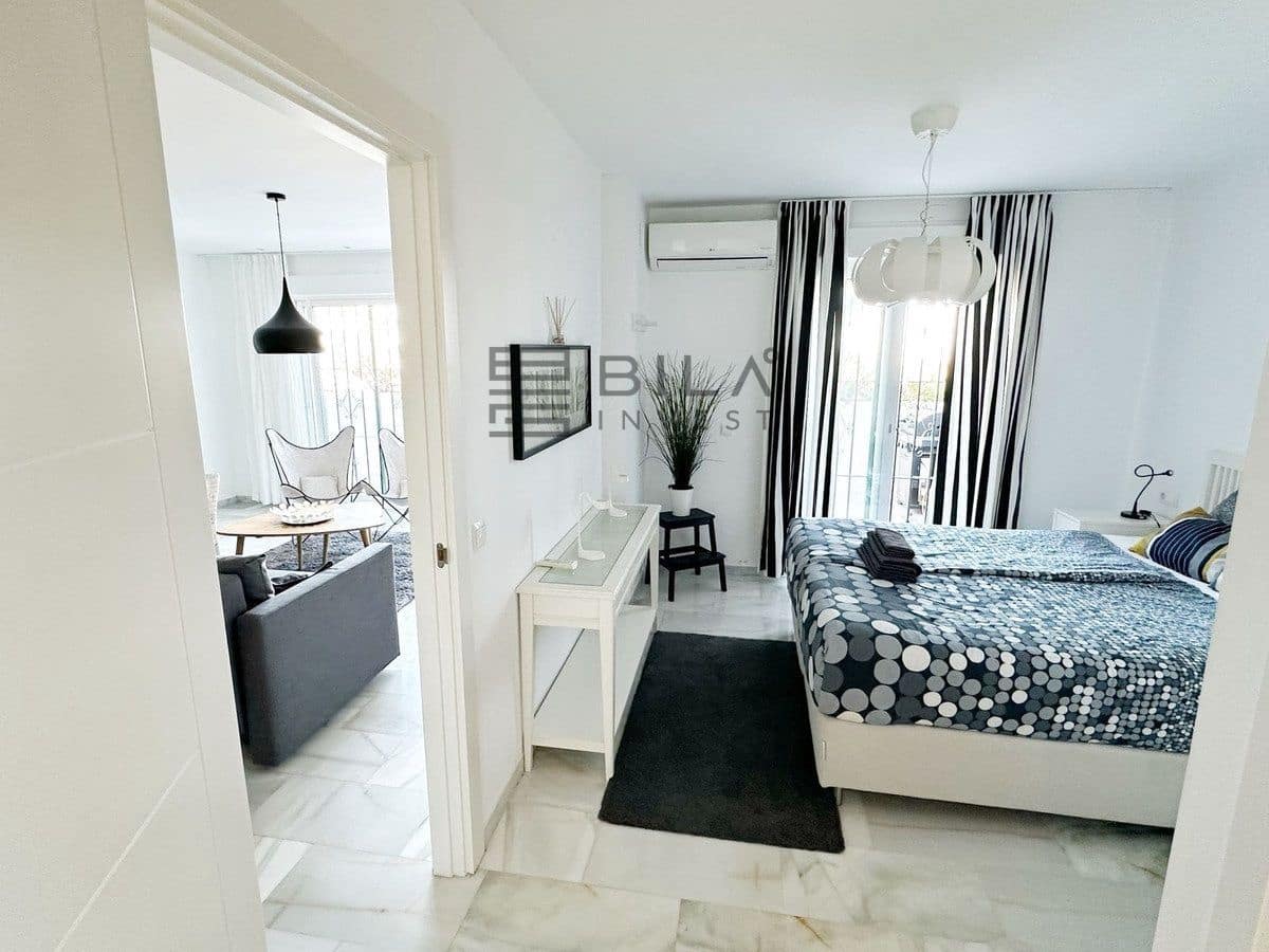 4 slaapkamer Flat te koop in Fuengirola met zwembad - € 395.000 (Ref: 9789900)