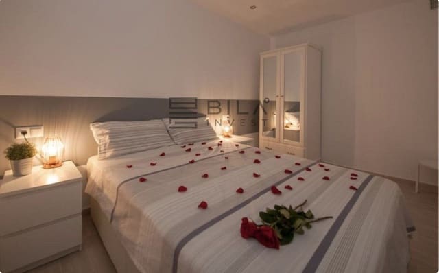 1 Zimmer Wohnung zu verkaufen in Zona Puerto Deportivo, Fuengirola - 295.000 € (Ref: 9789902)