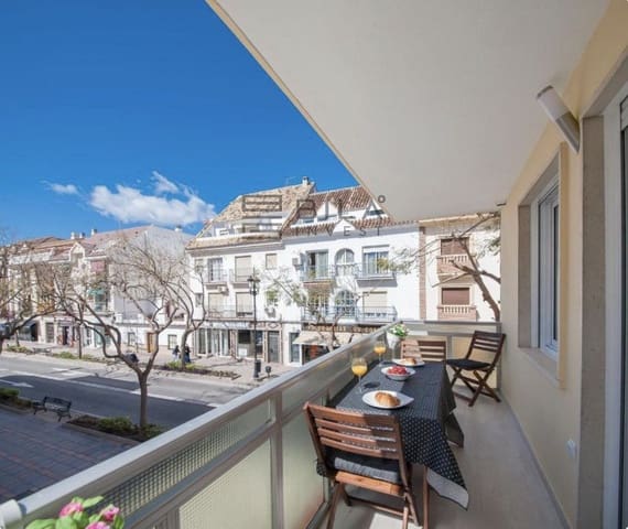 1 Zimmer Wohnung zu verkaufen in Zona Puerto Deportivo, Fuengirola - 295.000 € (Ref: 9789902)