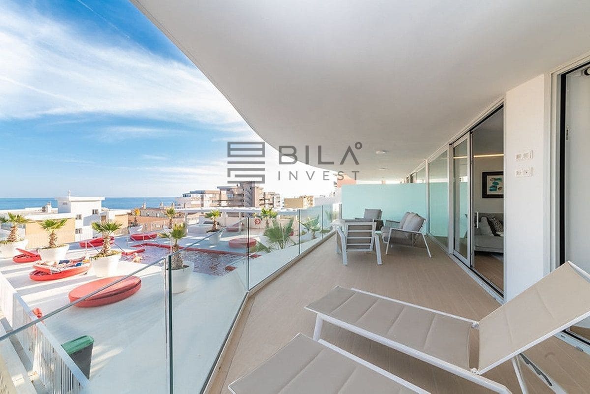 2 quarto Apartamento para venda em Carvajal com piscina garagem - 670 000 € (Ref: 9789904)