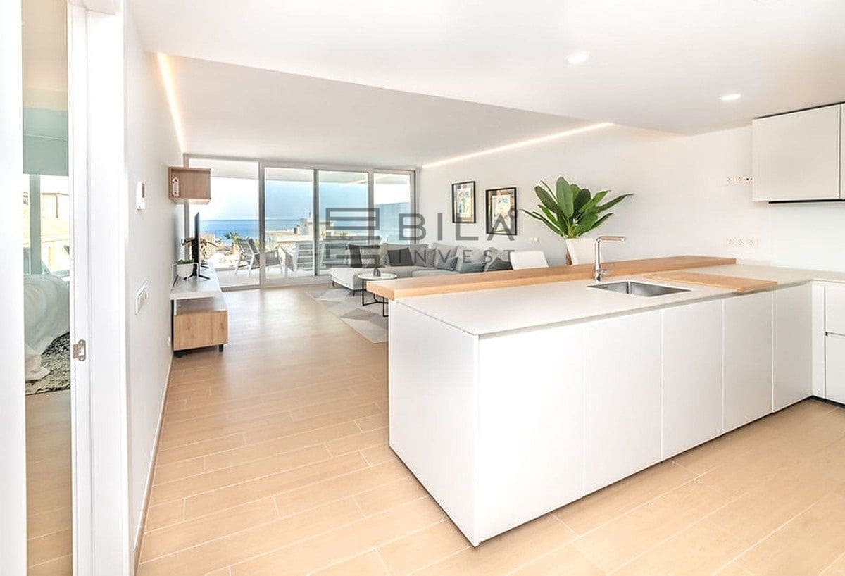 2 quarto Apartamento para venda em Carvajal com piscina garagem - 670 000 € (Ref: 9789904)