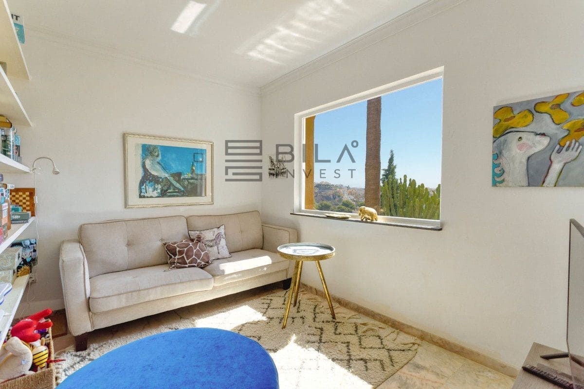 5 soverom Villa til salgs i Torremuelle med svømmebasseng garasje - € 1 095 000 (Ref: 9789905)