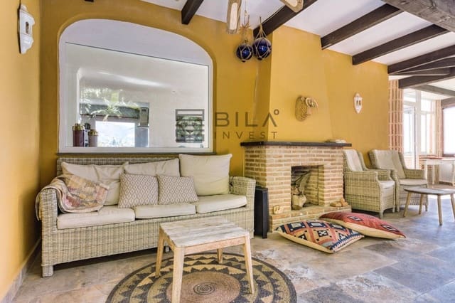 5 soverom Villa til salgs i Torremuelle, Benalmádena med svømmebasseng garasje - € 1 095 000 (Ref: 9789905)