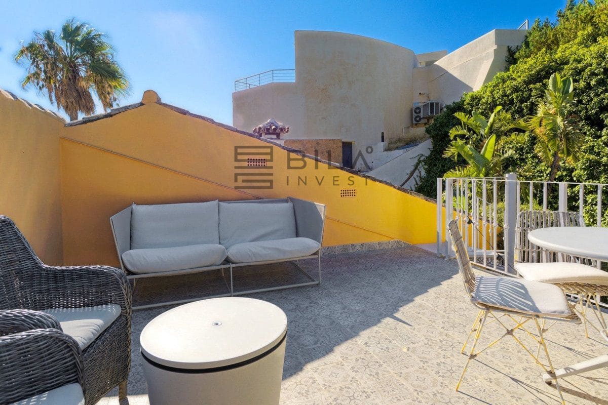 5 soverom Villa til salgs i Torremuelle med svømmebasseng garasje - € 1 095 000 (Ref: 9789905)