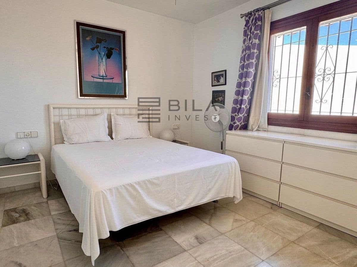 3 chambre Villa/Maison à vendre à Calahonda avec piscine garage - 650 000 € (Ref: 9789906)